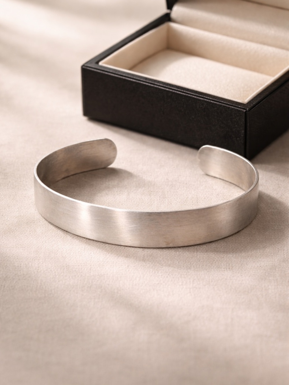 Vintage Danecraft Sterling Silver Minimalist Cuff Bracelet - Picture 5 of 5
